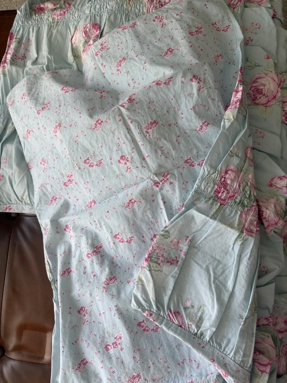 Simply Shabby Chic - Cabbage Rose Ruffled Duvet Cover